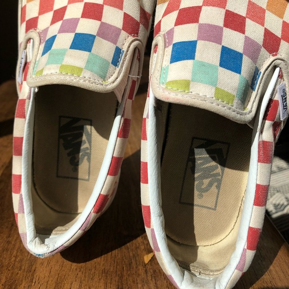 Vans Classic Rainbow Checkered Shoes - Picture 7 of 10